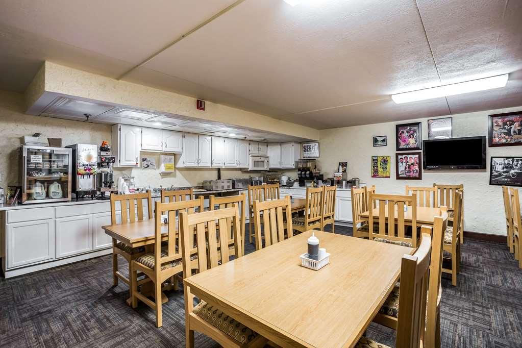 Rodeway Inn Branson, Brick House Ngoại thất bức ảnh