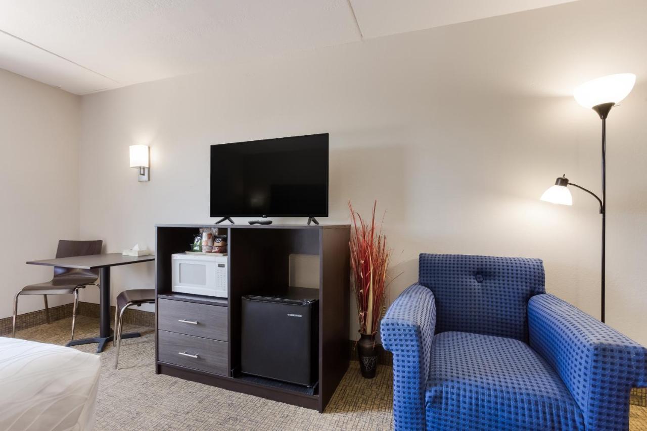 Rodeway Inn Branson, Brick House Ngoại thất bức ảnh