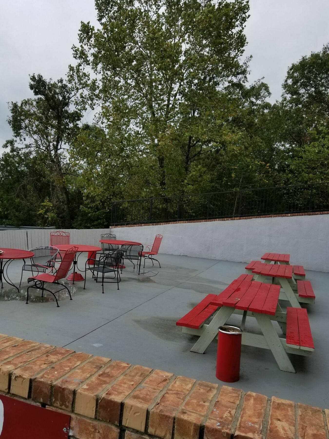 Rodeway Inn Branson, Brick House Ngoại thất bức ảnh